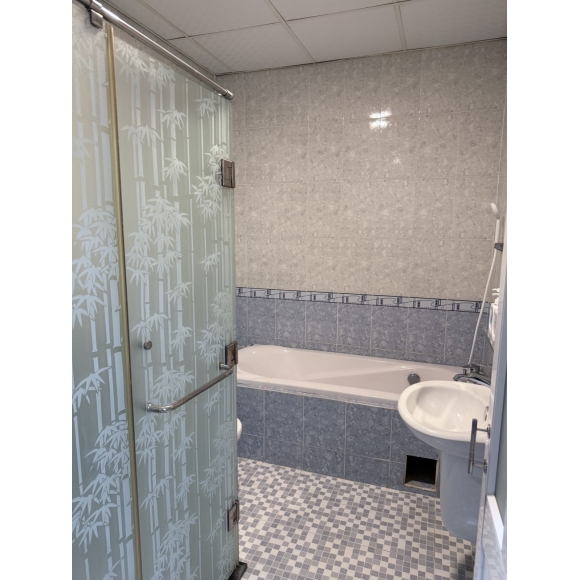 PHÒNG ĐƠN VIEW BAN CÔNG 25M² – THOÁNG MÁT & LÝ TƯỞNG NGHỈ DƯỠNG